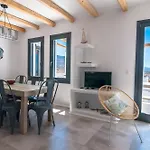 Mikri Mikri Vigla
