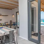 Villa Mikri *