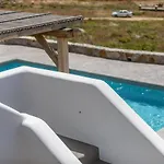 Mikri * Mikri Vigla