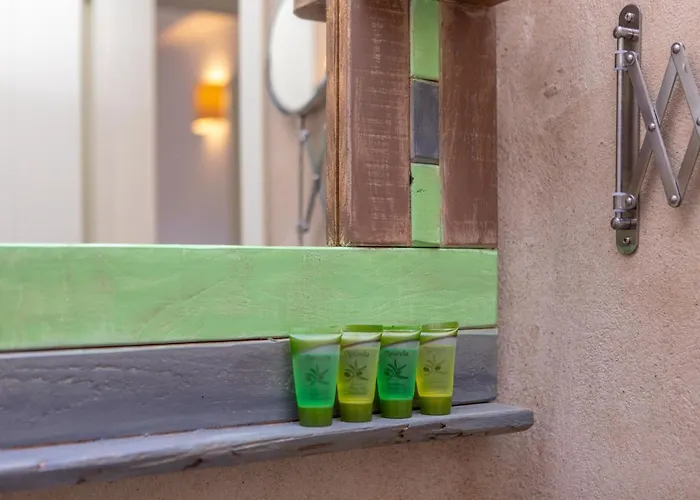 Mikri * Μικρή Βίγλα